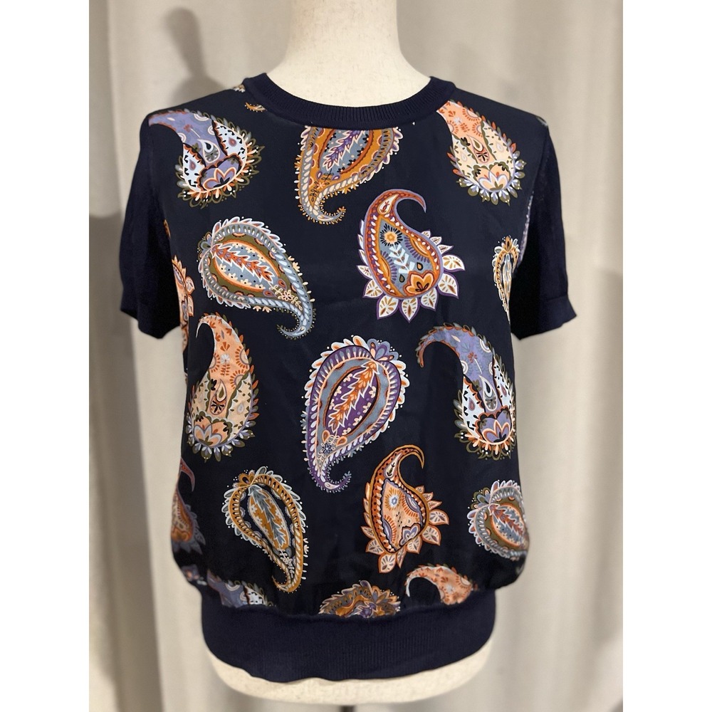 Tori Burch Women's Blouse‎ Small Petite Front Is 100% Silk. Back Is 100% Viscose